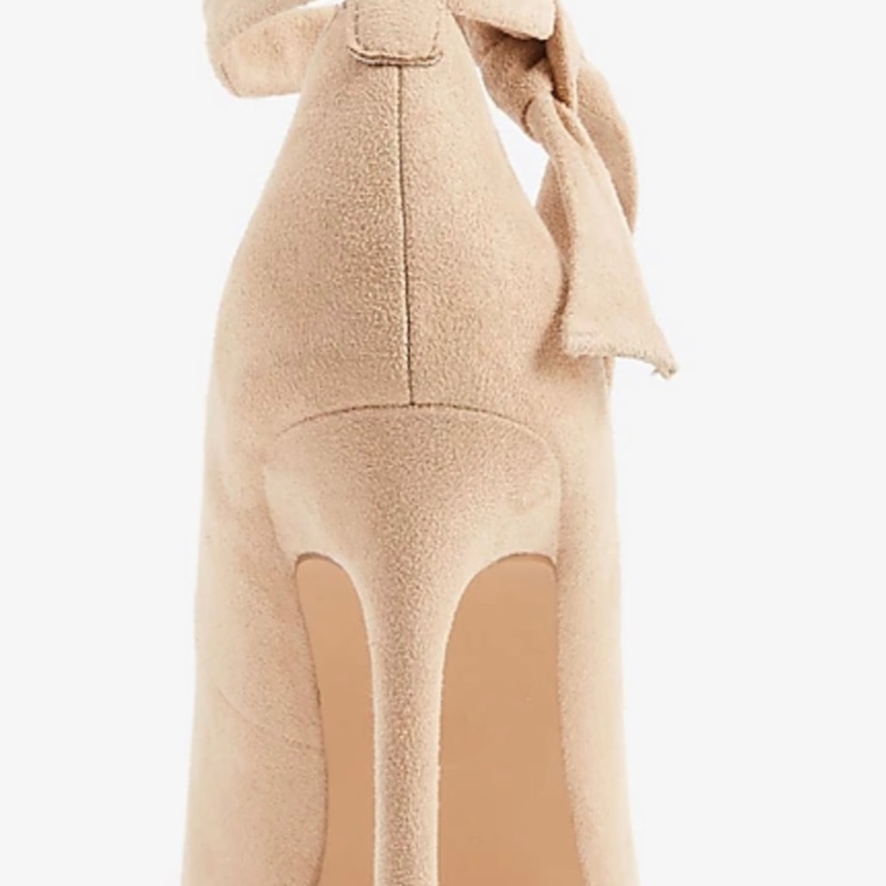 Beige Pumps - image 4